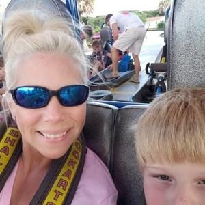 Meet your Posher, Andrea